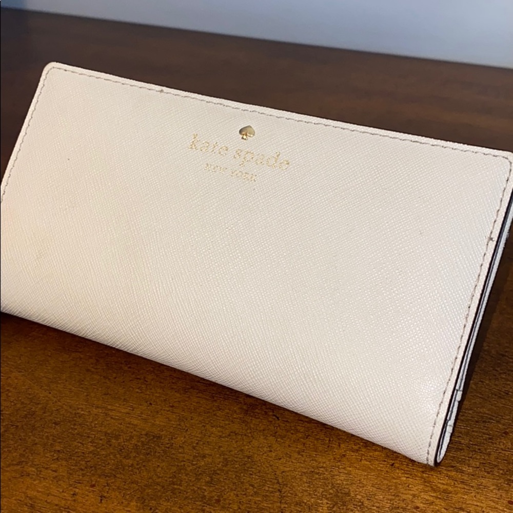 Kate Spade Bifold Wallet ♠️